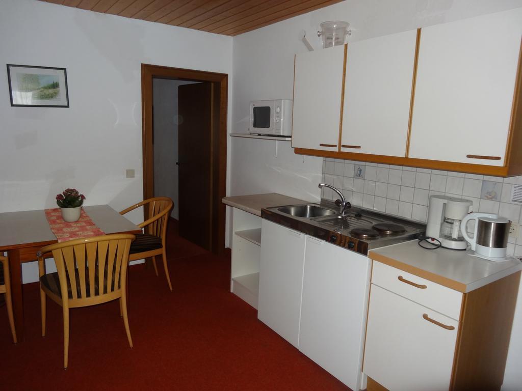 Koeflerhof Appartements Санкт Леонард им Пицтал Стая снимка